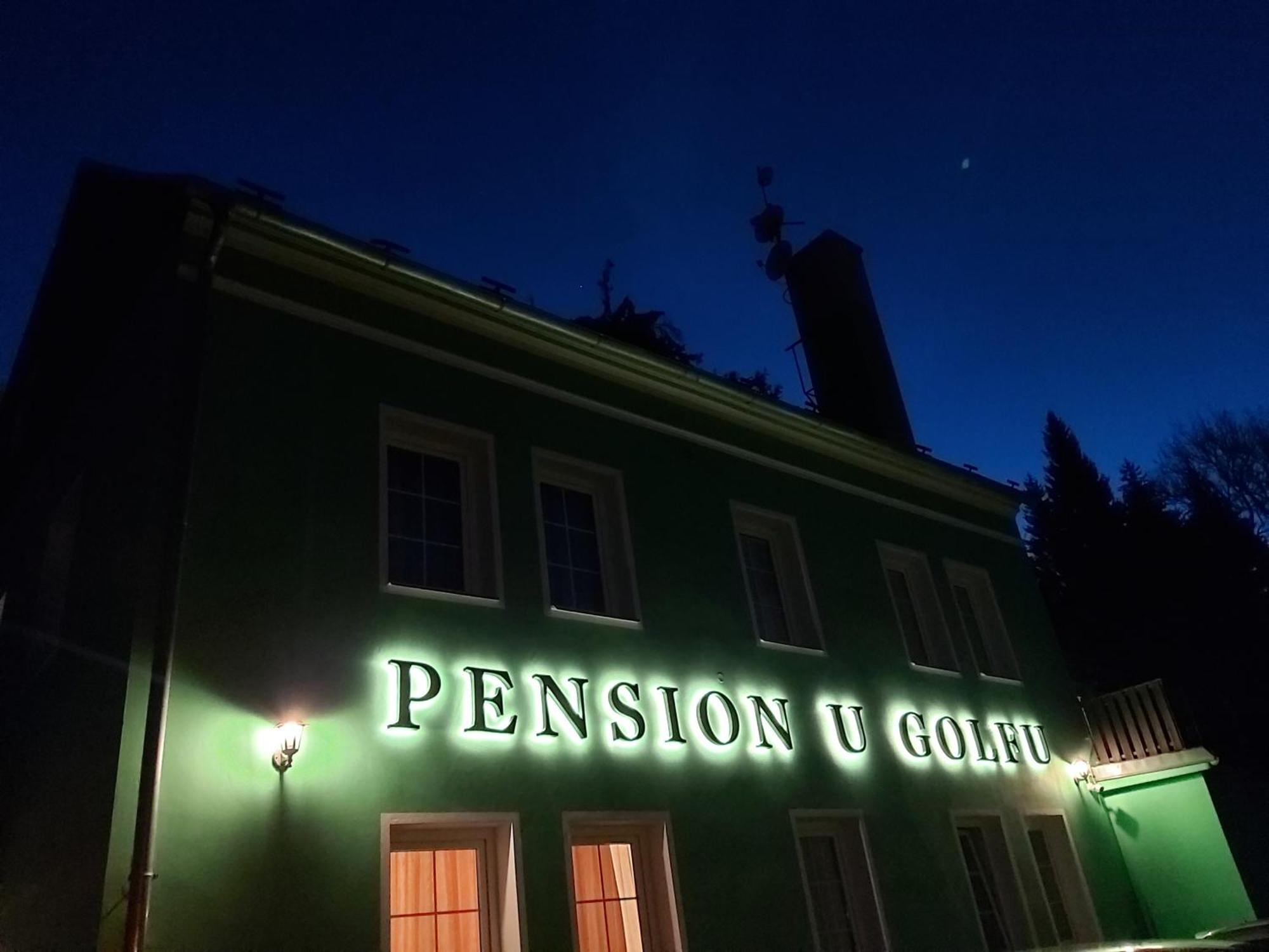 Pension U Golfu Cihelny Karlovy Vary Exterior foto